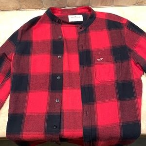 Hollister flannel, collarless, black and red, size small but fits a bit bigger
